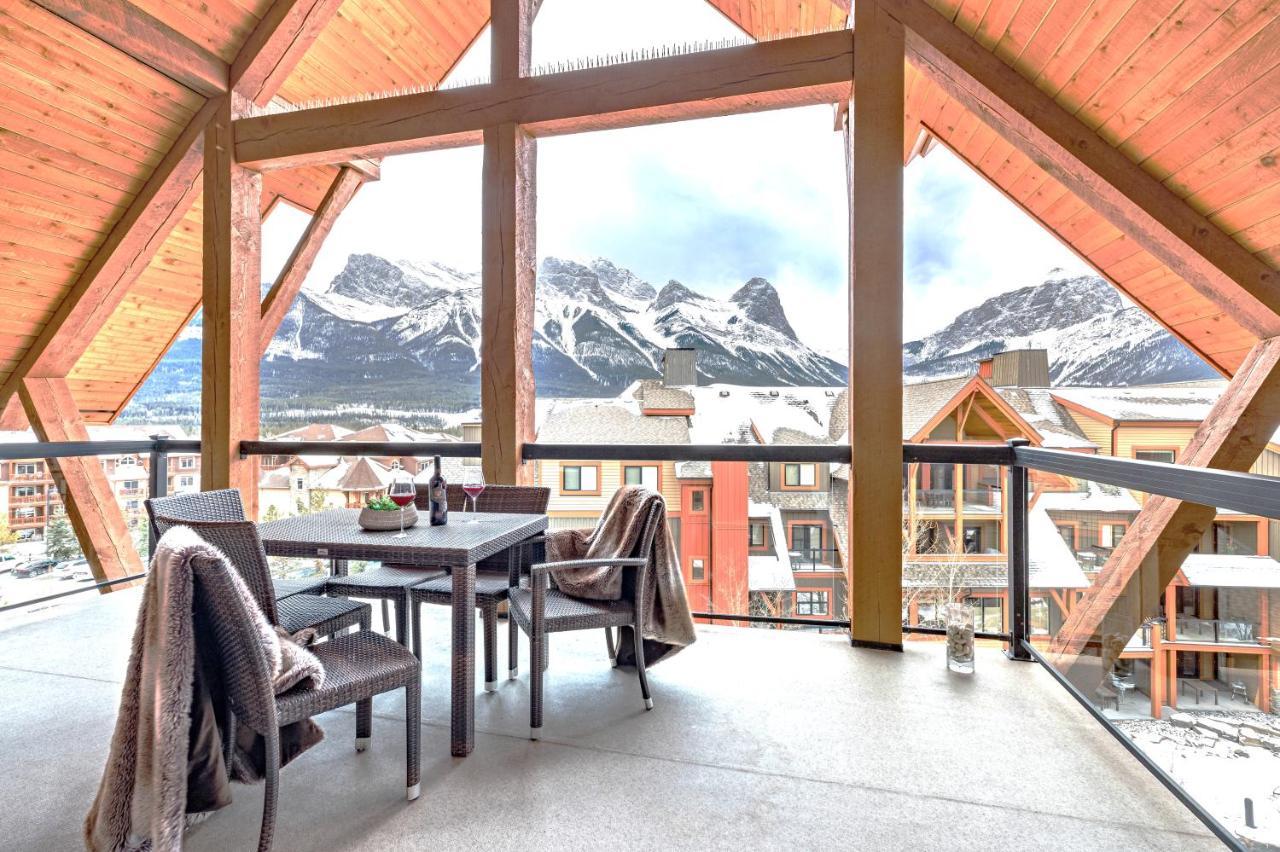 Penthouse At Solar A Resort And Spa Canmore Exterior photo